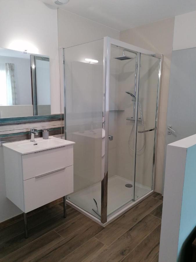 Chambre Vue Lac Av Piscine Prunières Εξωτερικό φωτογραφία