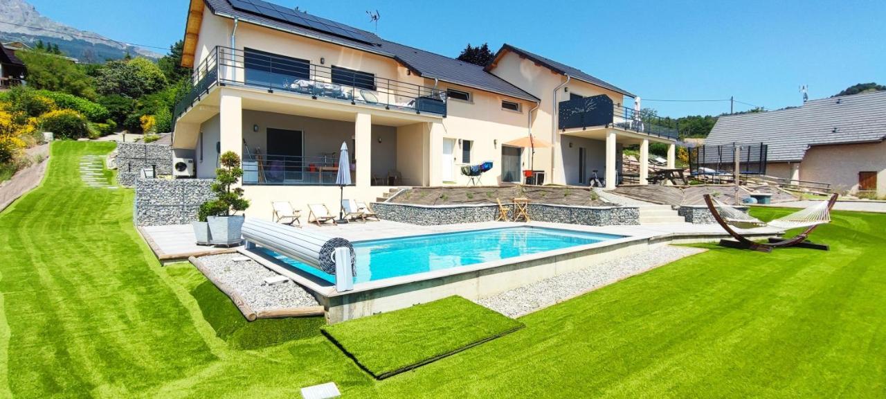 Chambre Vue Lac Av Piscine Prunières Εξωτερικό φωτογραφία
